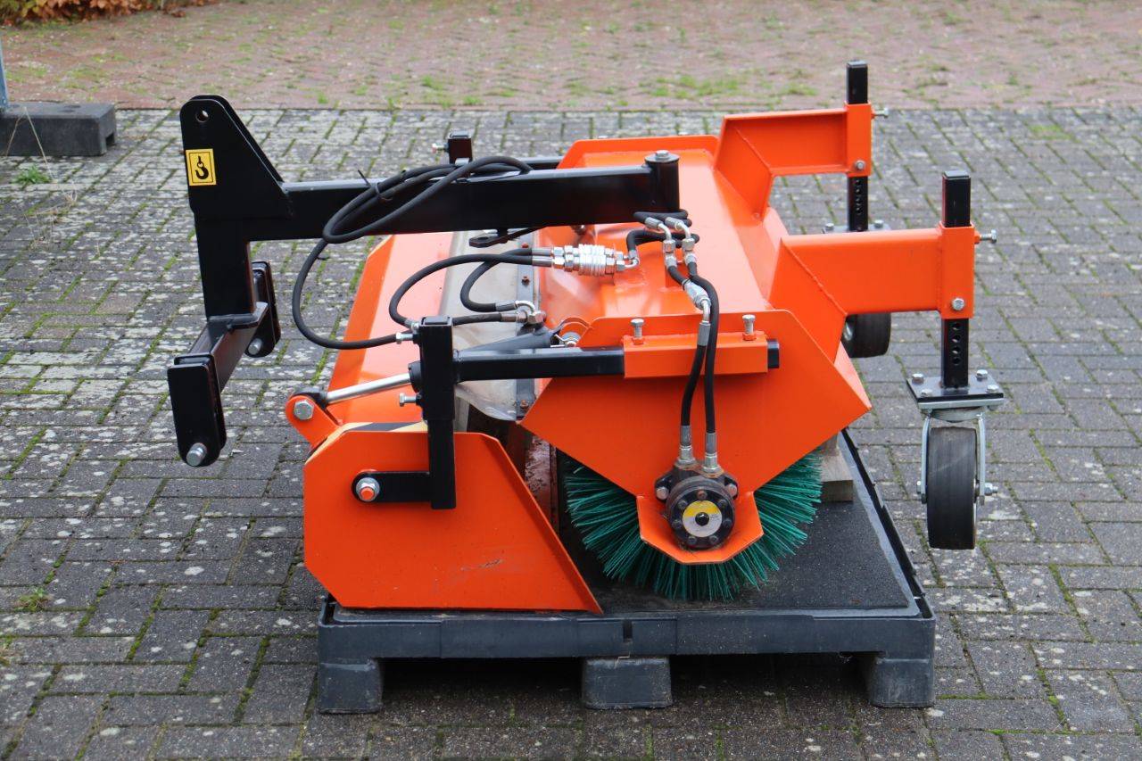 Veegborstel aanbouw Amberline veiling | AuctionPort
