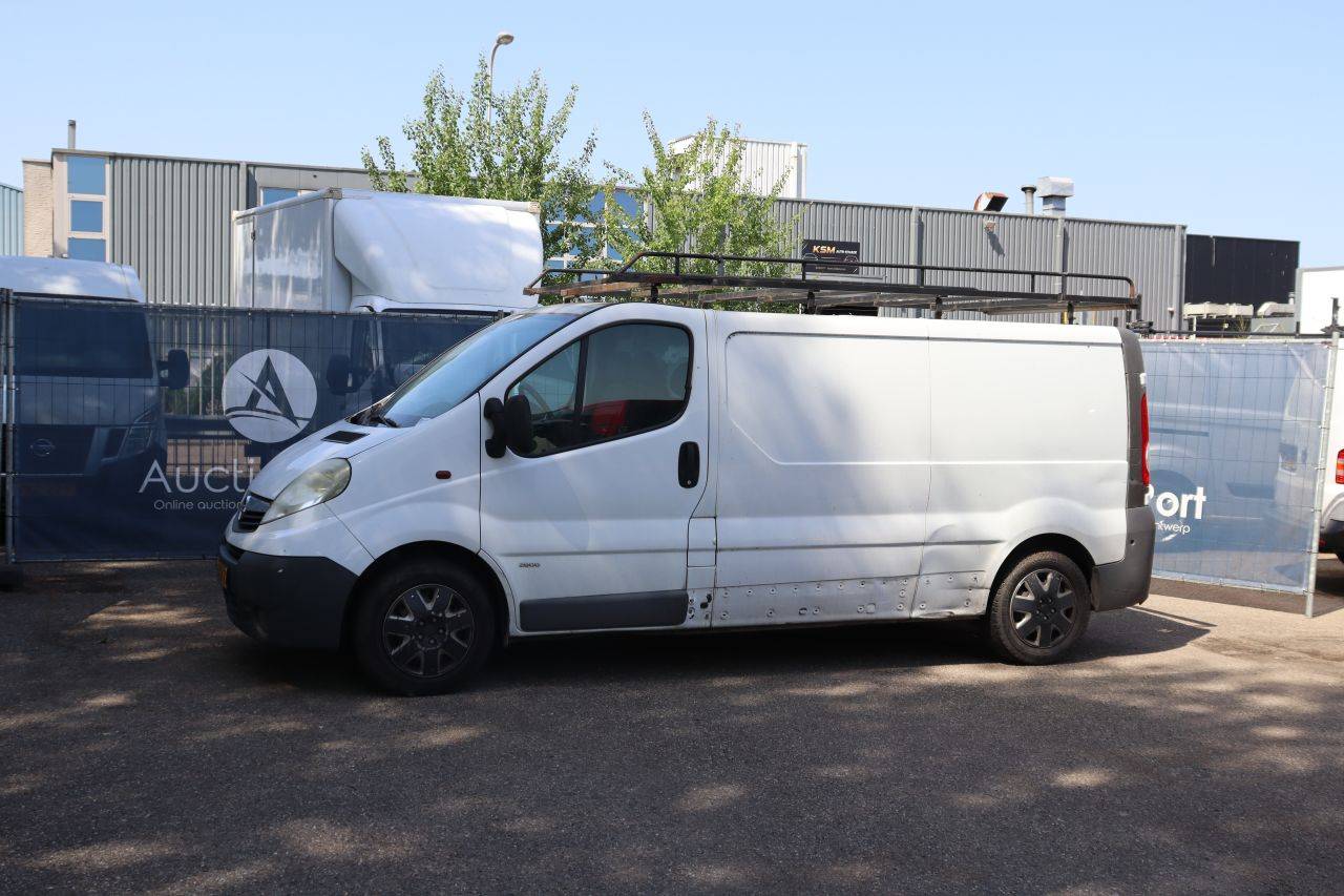 Opel VIVARO Diesel Van 2012