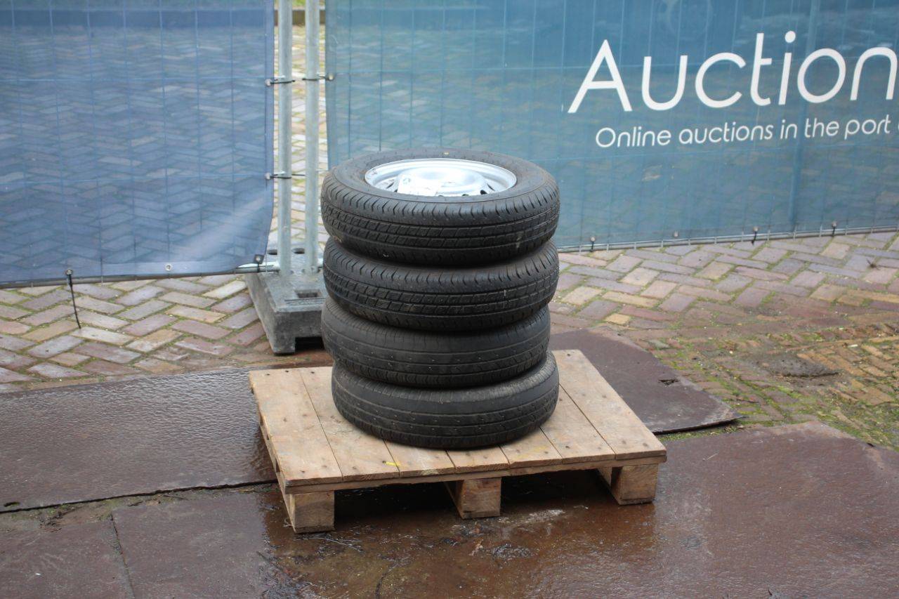 Batch of tires Linglong Radial R701 155/80R13 (Margin)