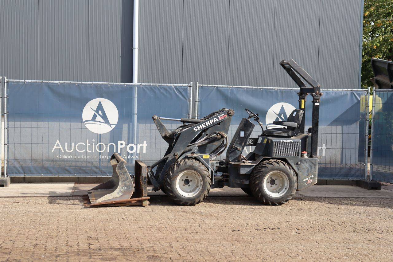 Skid steer loader SHERPA SHERPA 300 Diesel 2013