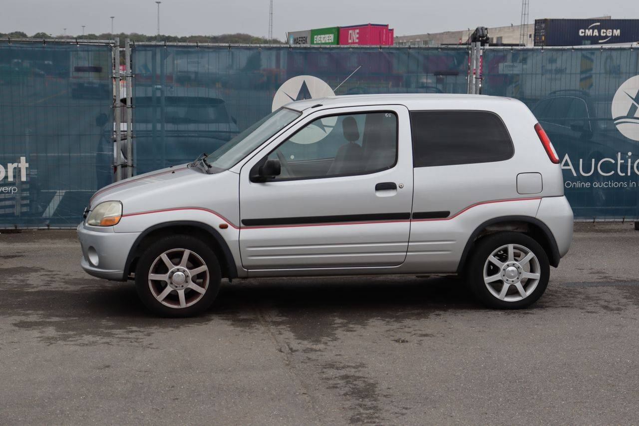 Suzuki Ignis Passenger Car Petrol 94hp 2004 (Margin)