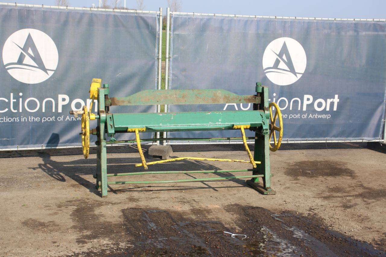 Folding bench MAF