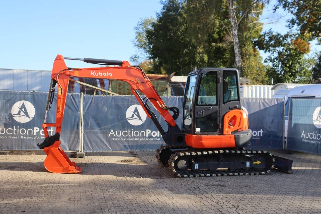 Rupsgraafmachine Kubota KX155-5 Diesel 29.2kW 2017