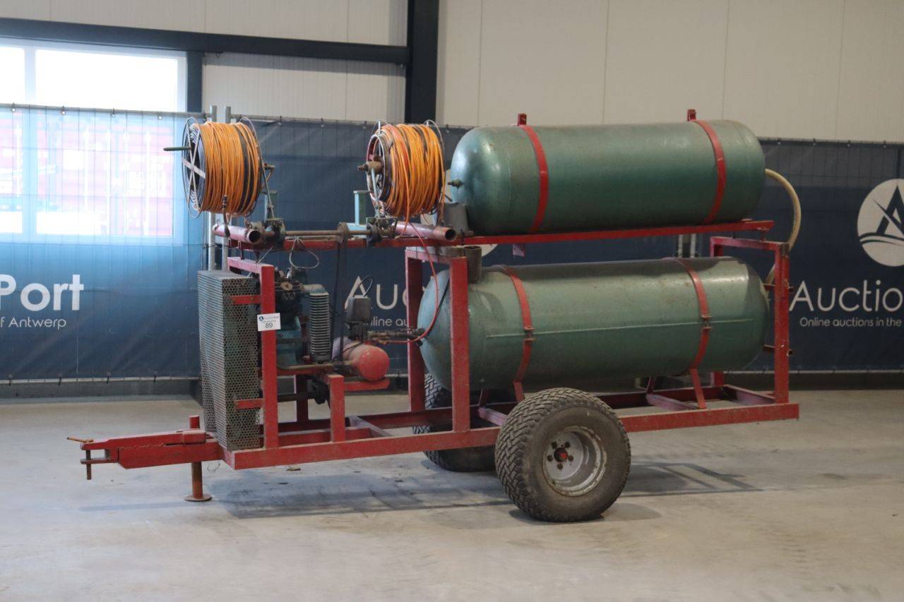 Compressor for tractor with PTO
