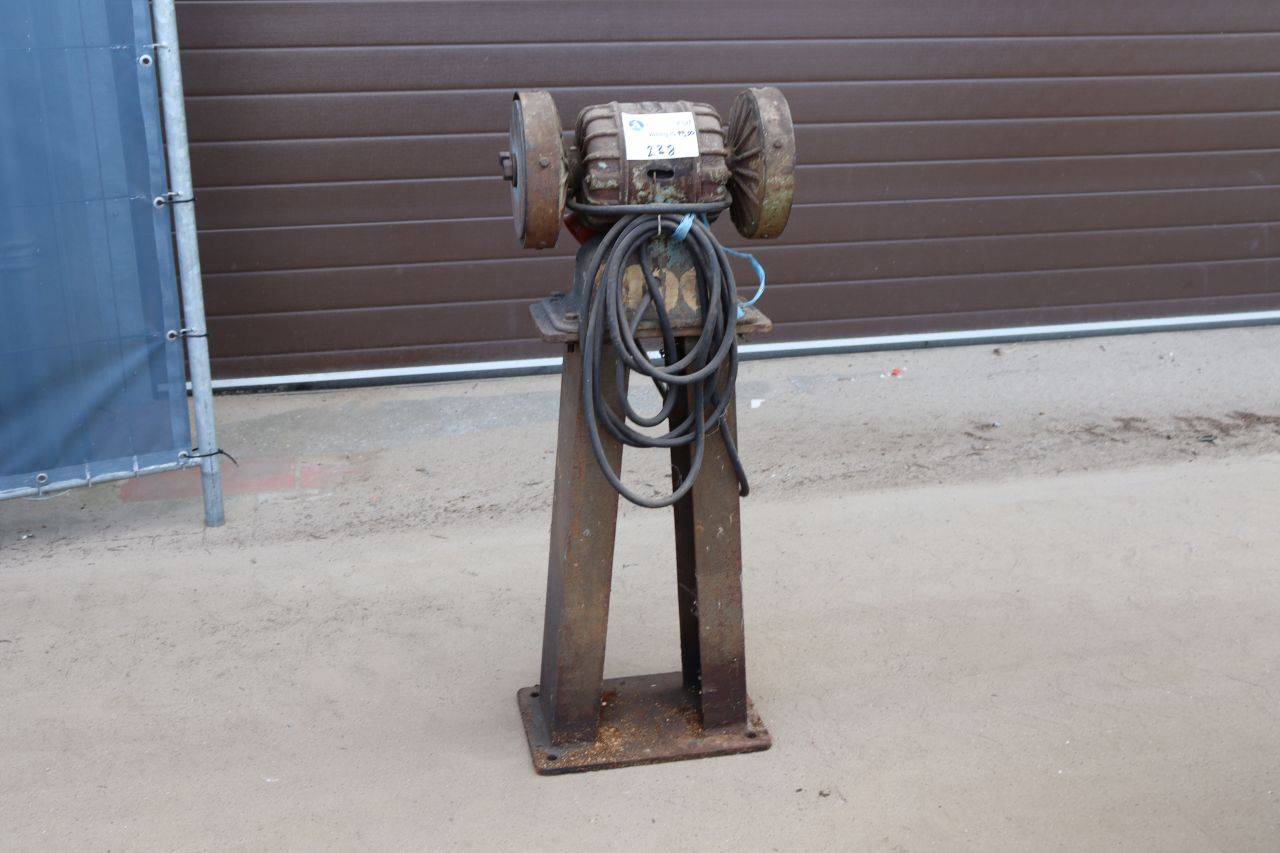 Amoladora eléctrica para suelos