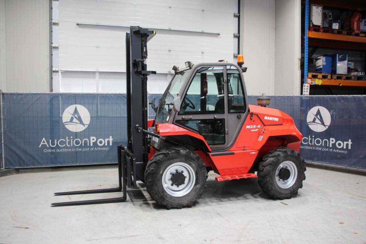 Manitou M 26-4 Diesel 2600kg Rough Terrain Forklift 2015