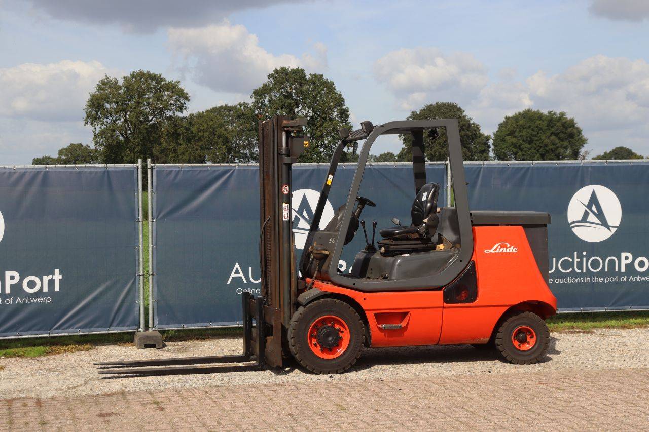 Empilhadeira elétrica Linde E40P 4000kg 3,25m 2007