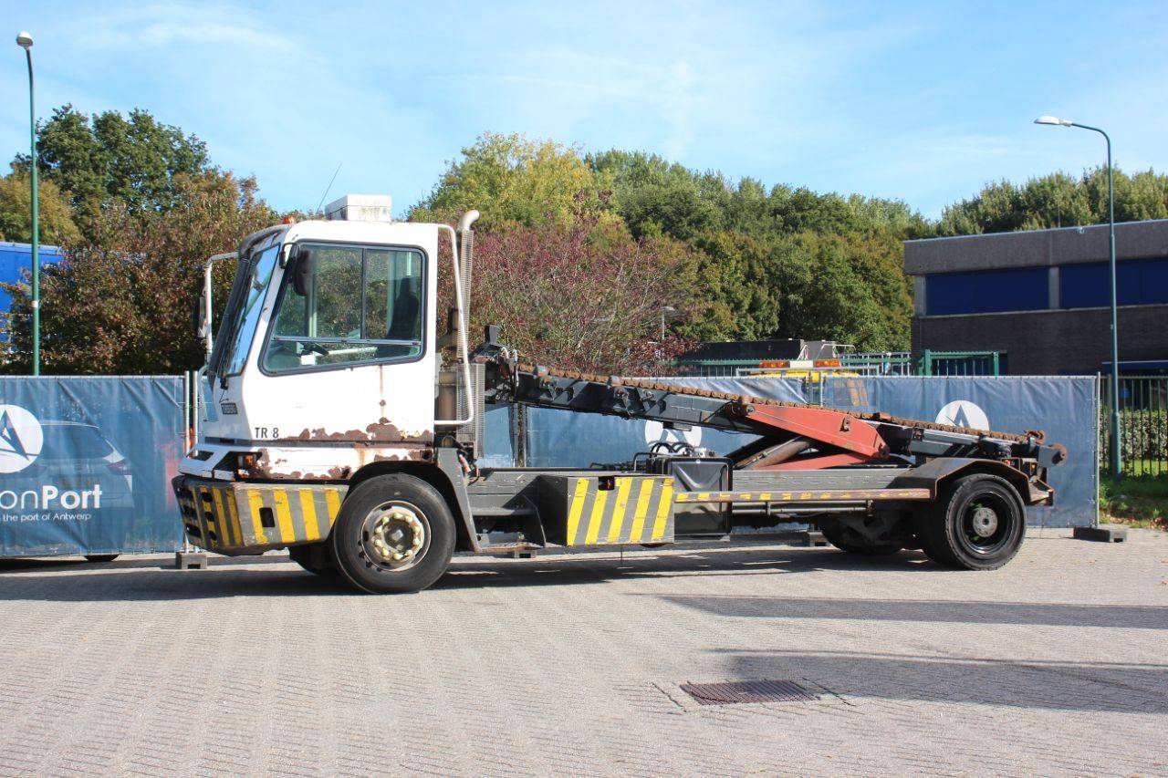 Terminal Tractor Terberg YT222 Diesel 222hp 2008