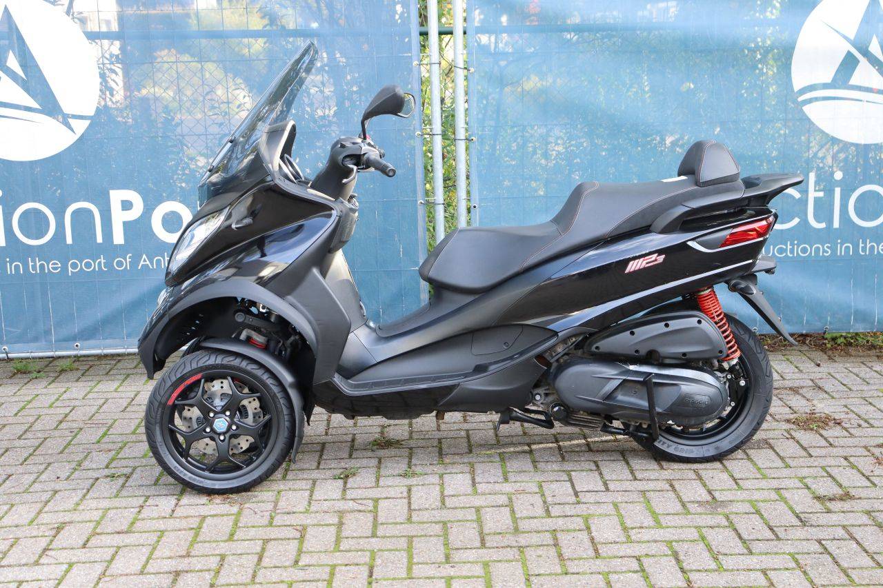 Scooter Piaggio MP3 350 gasolina 30,6 CV 2020
