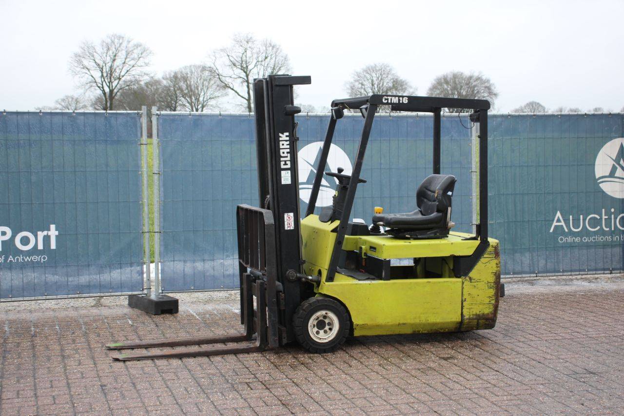Forklift Clark CTM16 Electric 1170kg 4.97m