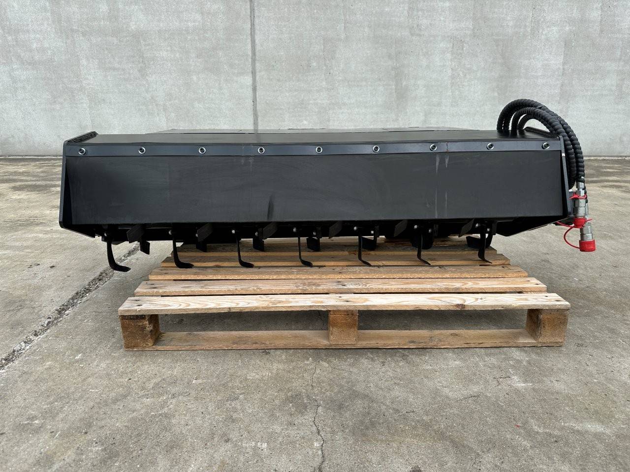 GIYI GY-RT57 2025 Freezer suitable for skid steer loader New