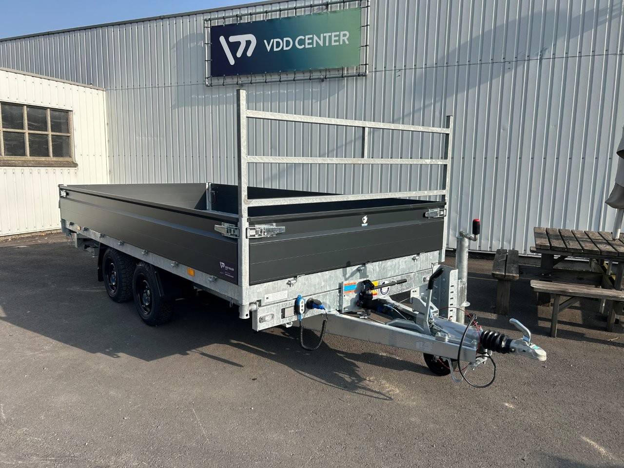 Hapert Cobalt New Trailer