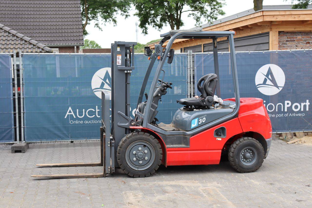 Forklift Surestac FD30 Diesel 3000kg 3m 2024