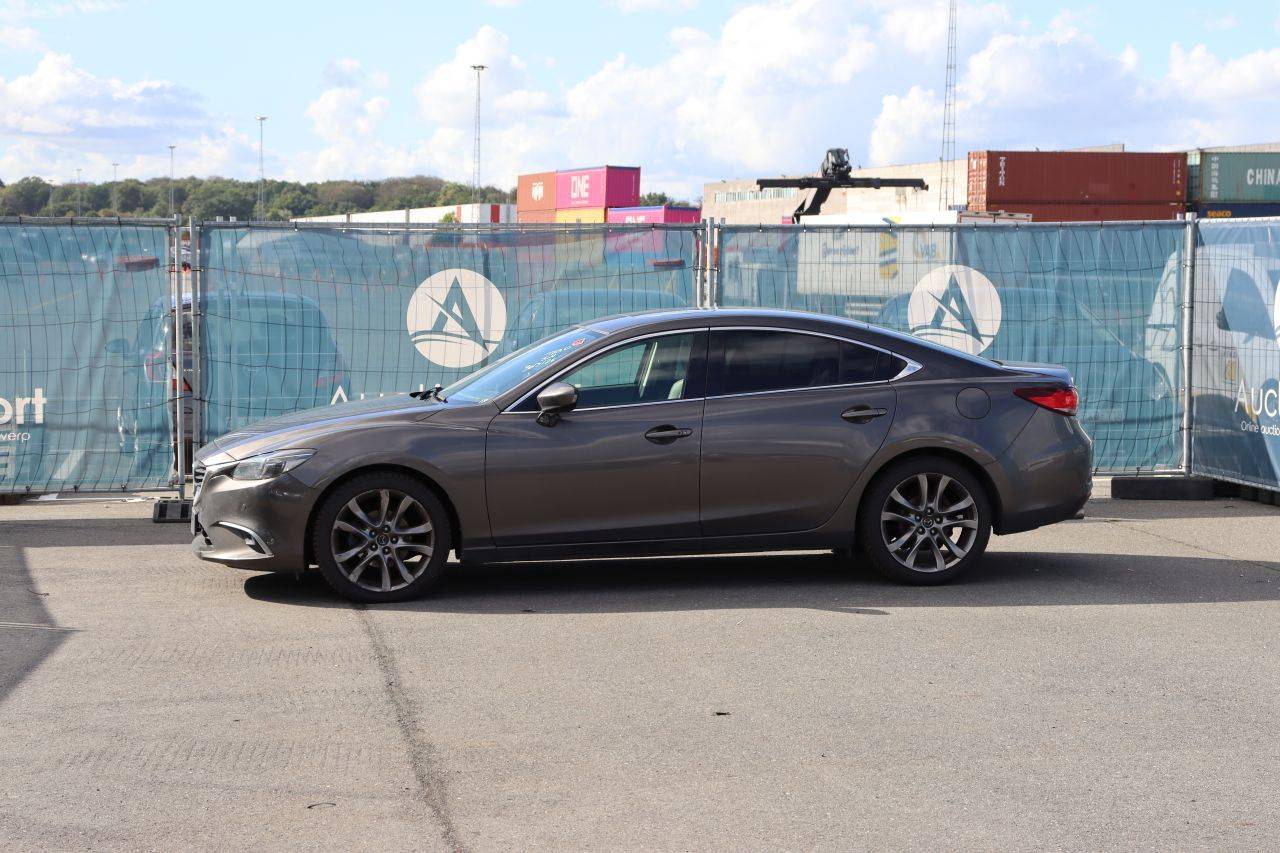 Passenger car Mazda 6 Diesel 175hp 2016 (Margin)