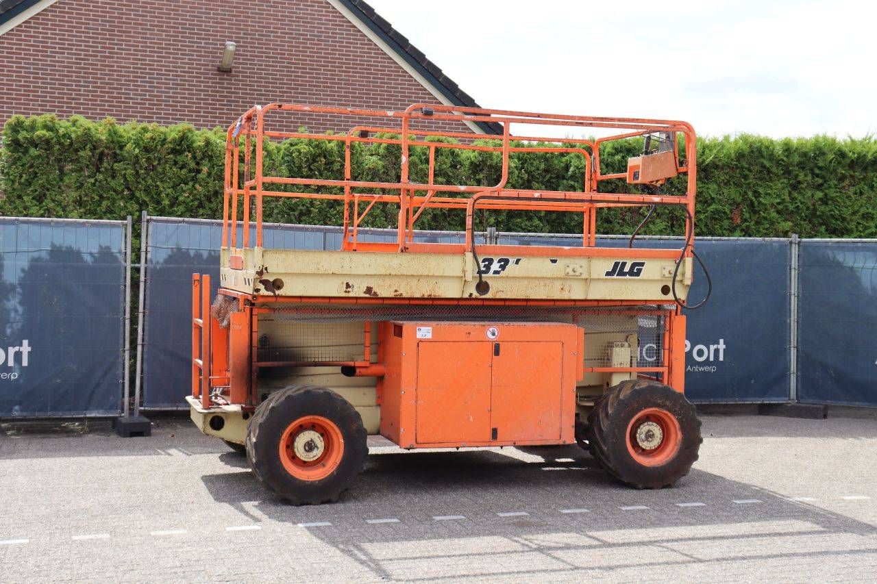 Piattaforma a forbice JLG 33RTS Diesel 12,1 m 1998