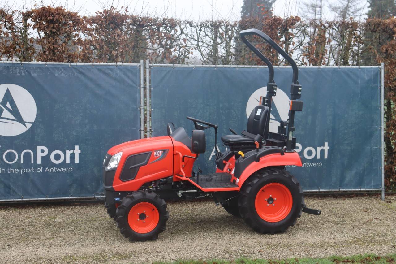 Mini tractor Kioti CS2220U Diesel 21 hp New