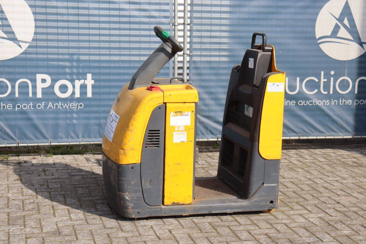 Tractor Jungheinrich ECE 220 Electric 2000kg 2006
