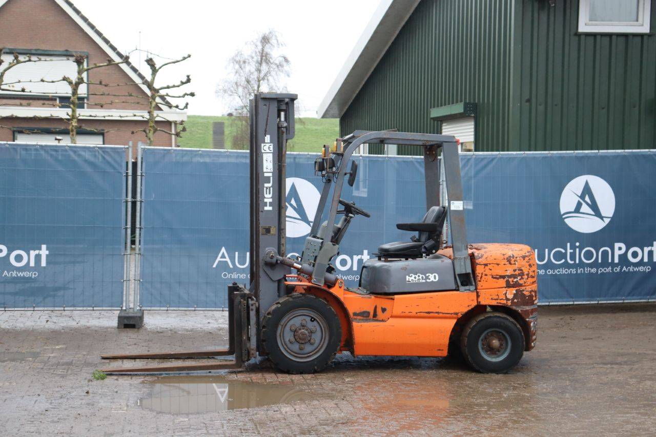 Forklift Helicopter HFD30 Diesel 3000kg 3.7m 2003