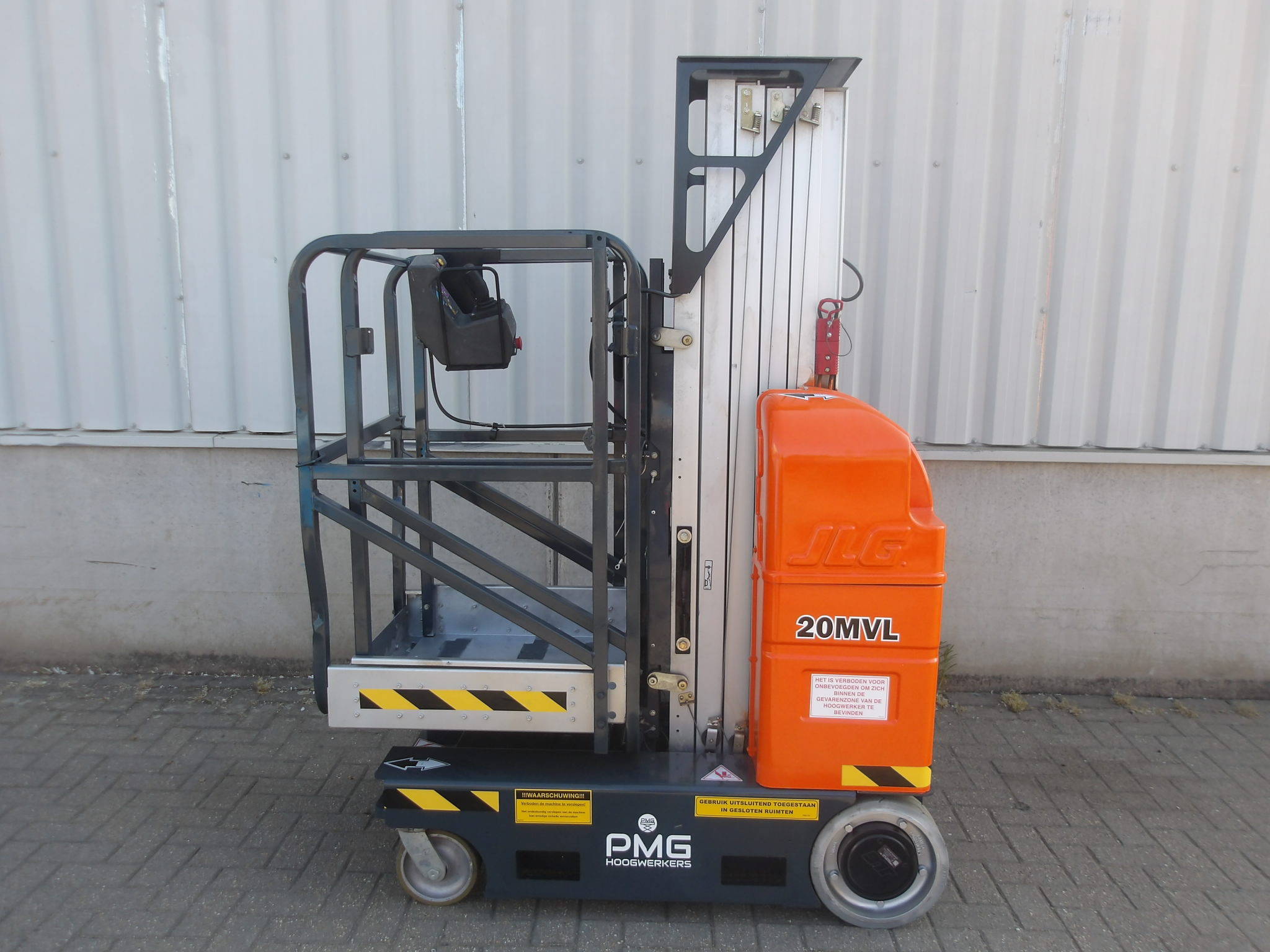 JLG 20MVL 7.98m Electric Mast Lift 2019