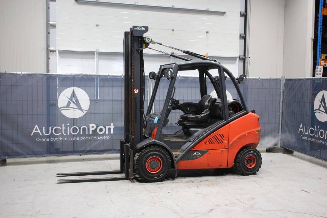 Forklift Linde H30T-02 LPG 3000kg 2014