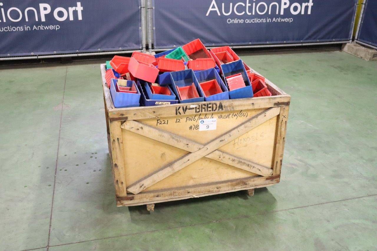 Party PVC containers 