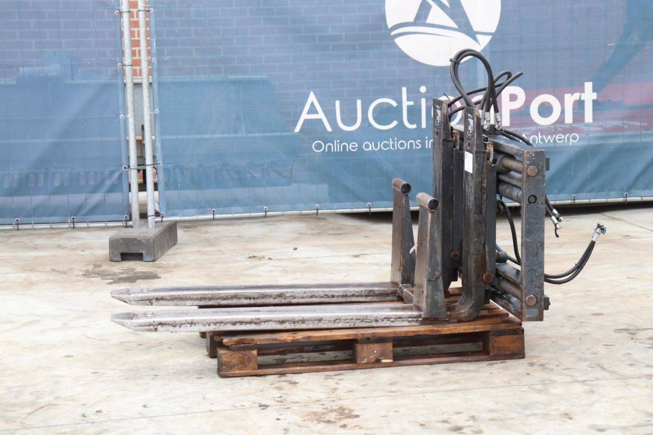 Fork carriage Griptech RG4-35-1350-1000 1400kg 2001