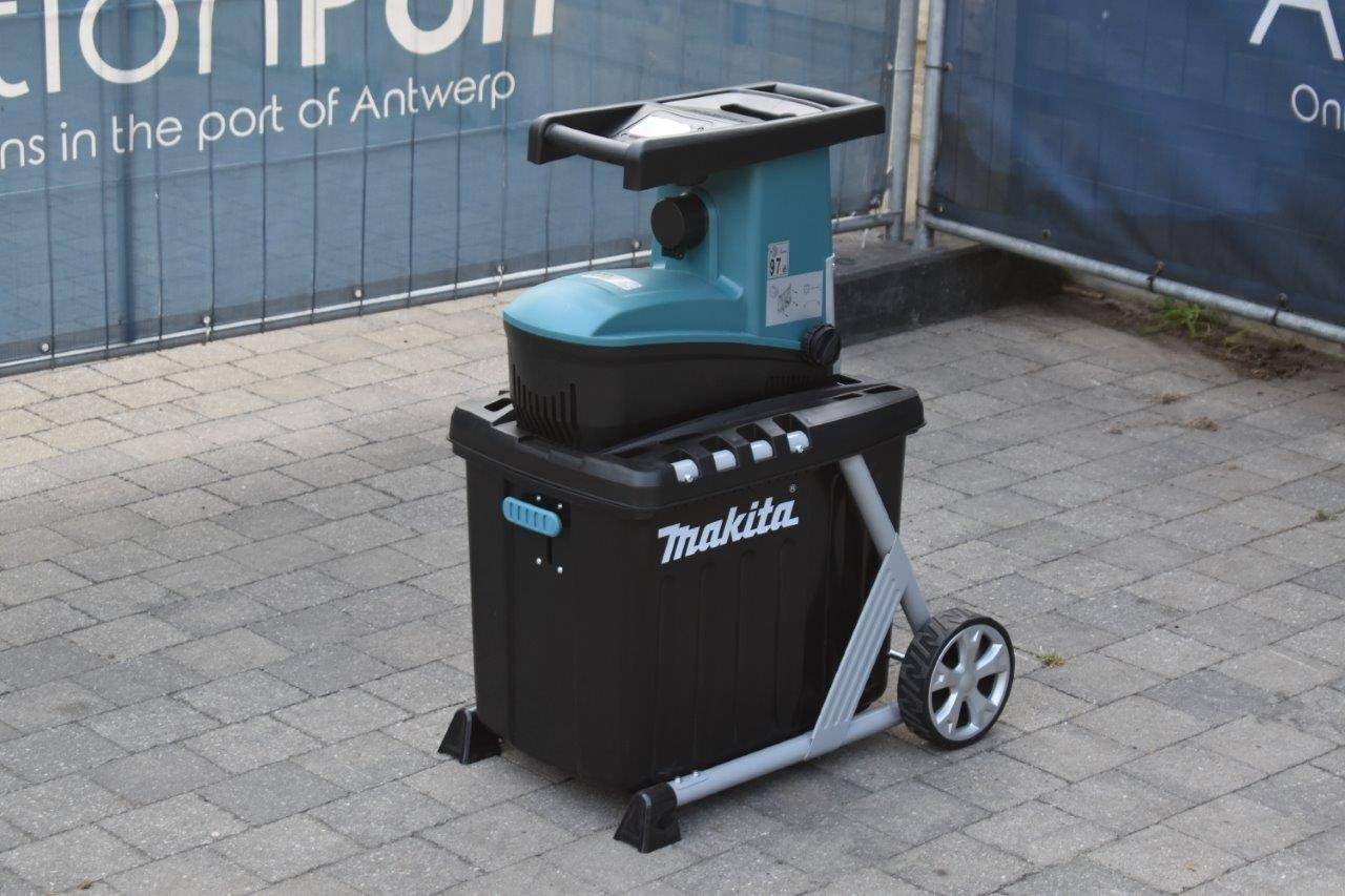 Makita UD2500 Electric Chopper New