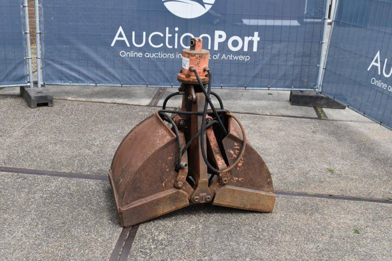 Grab Atlas E 721
