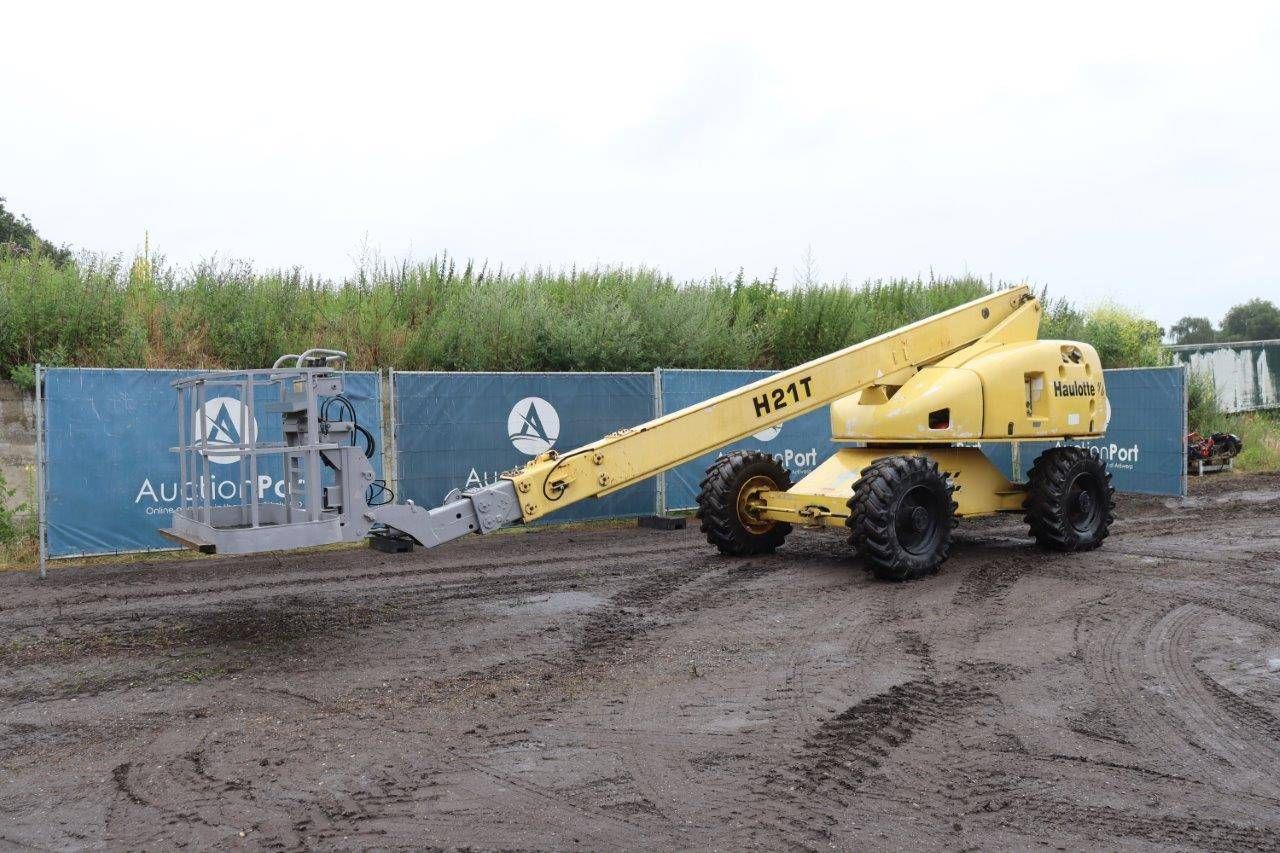 Telescopic aerial work platform Haulotte H21TX Diesel 360kg 20.8m 2000