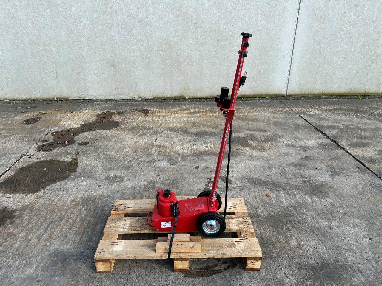 Pneumatic Garage Jack New