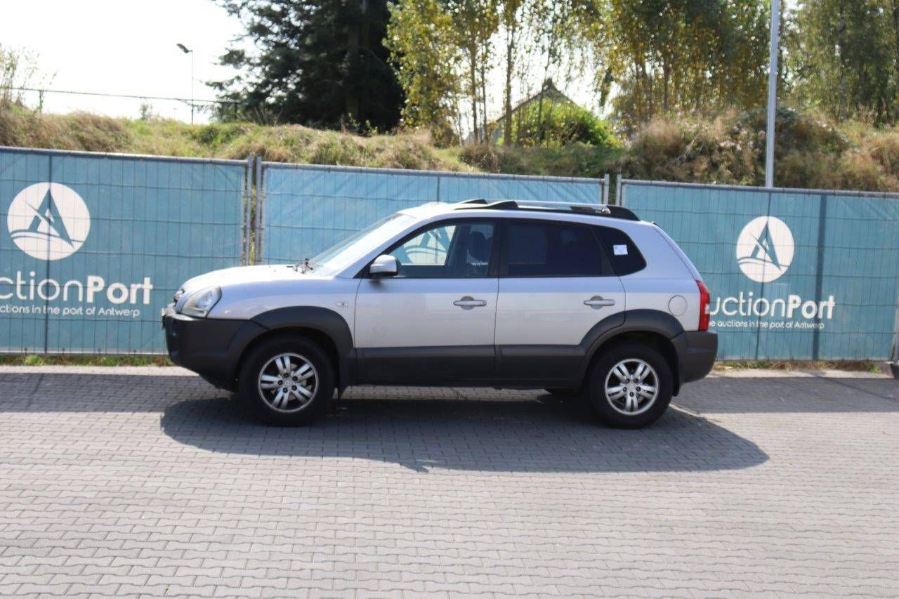 Hyundai Tucson Petrol 142hp 2006 (Margin)