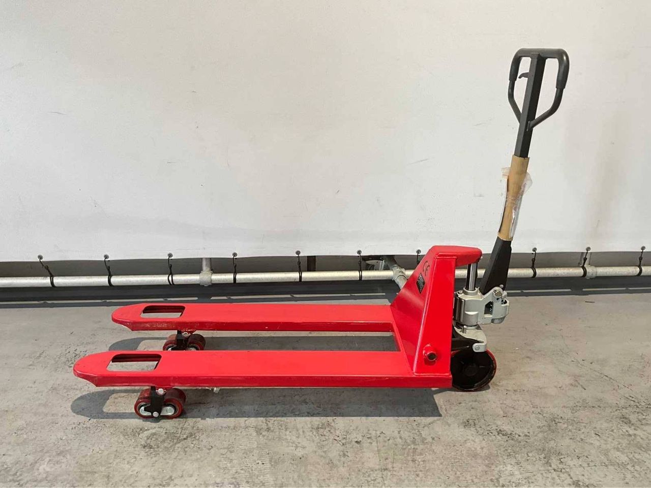 Pallet truck HPT-A Manual 2500kg 2024 New