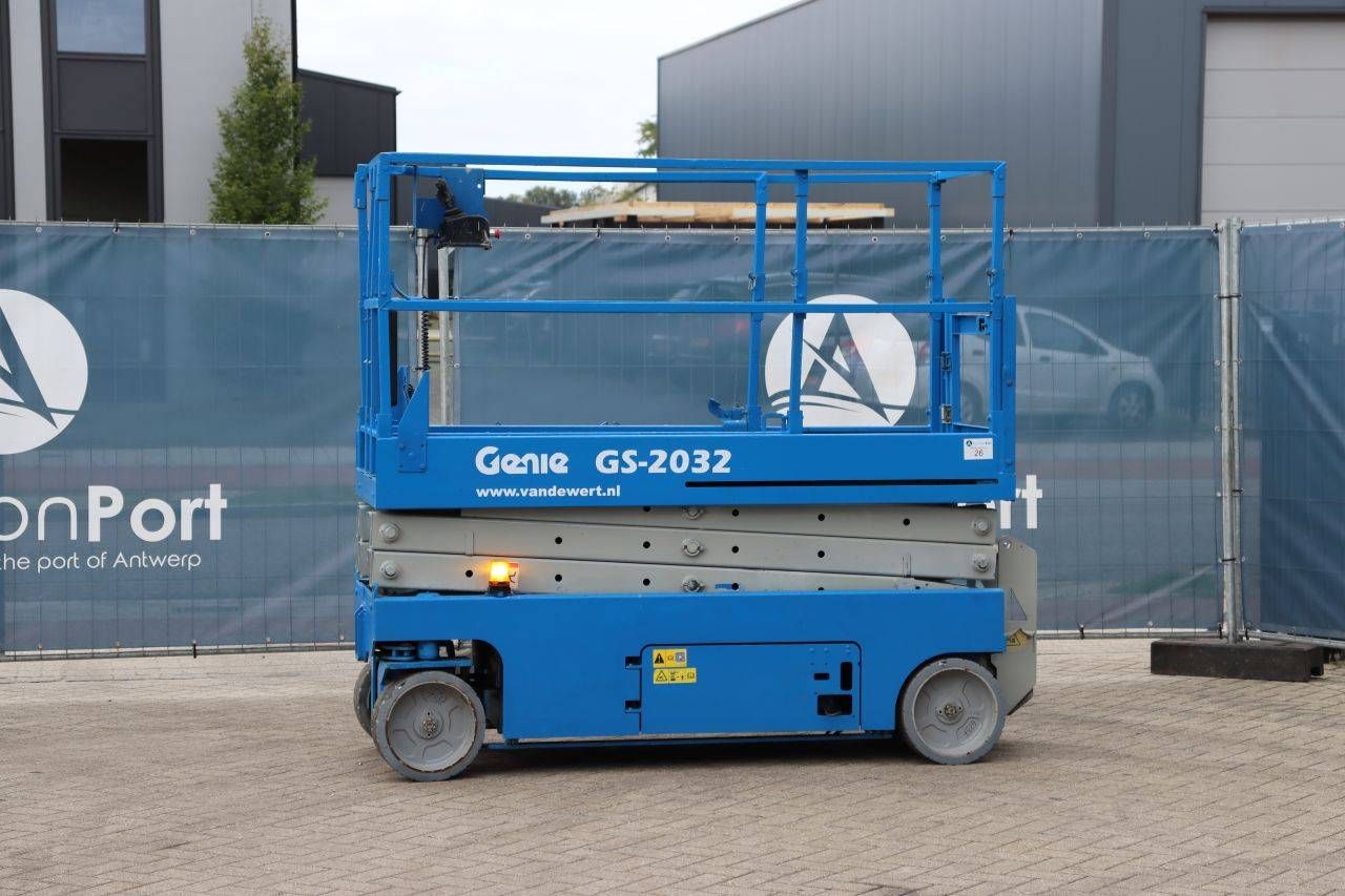 Scherenbühne Genie GS2032, 363 kg, 8,0 m, Baujahr 2006