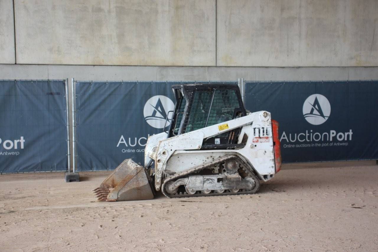 Skid steer loader Bobcat T110 Diesel 2013