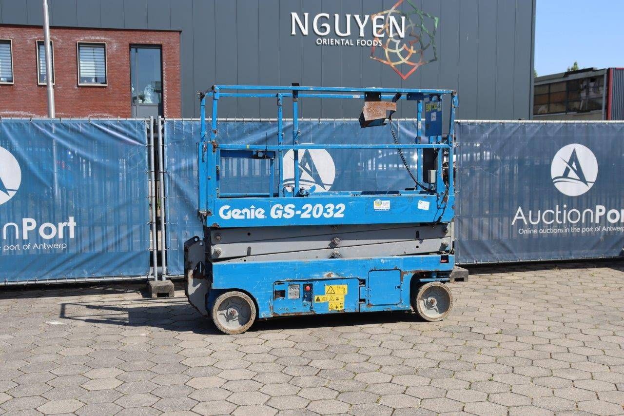 Scissor lift Genie GS2032 Electric 363kg 8.1m 