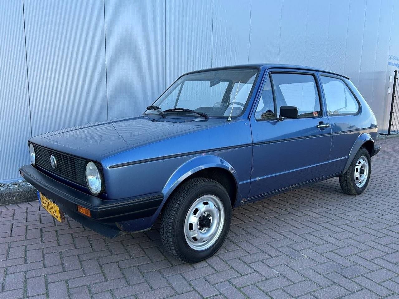 Passenger car Volkswagen 171010 GOLF Petrol 1980 (Margin)