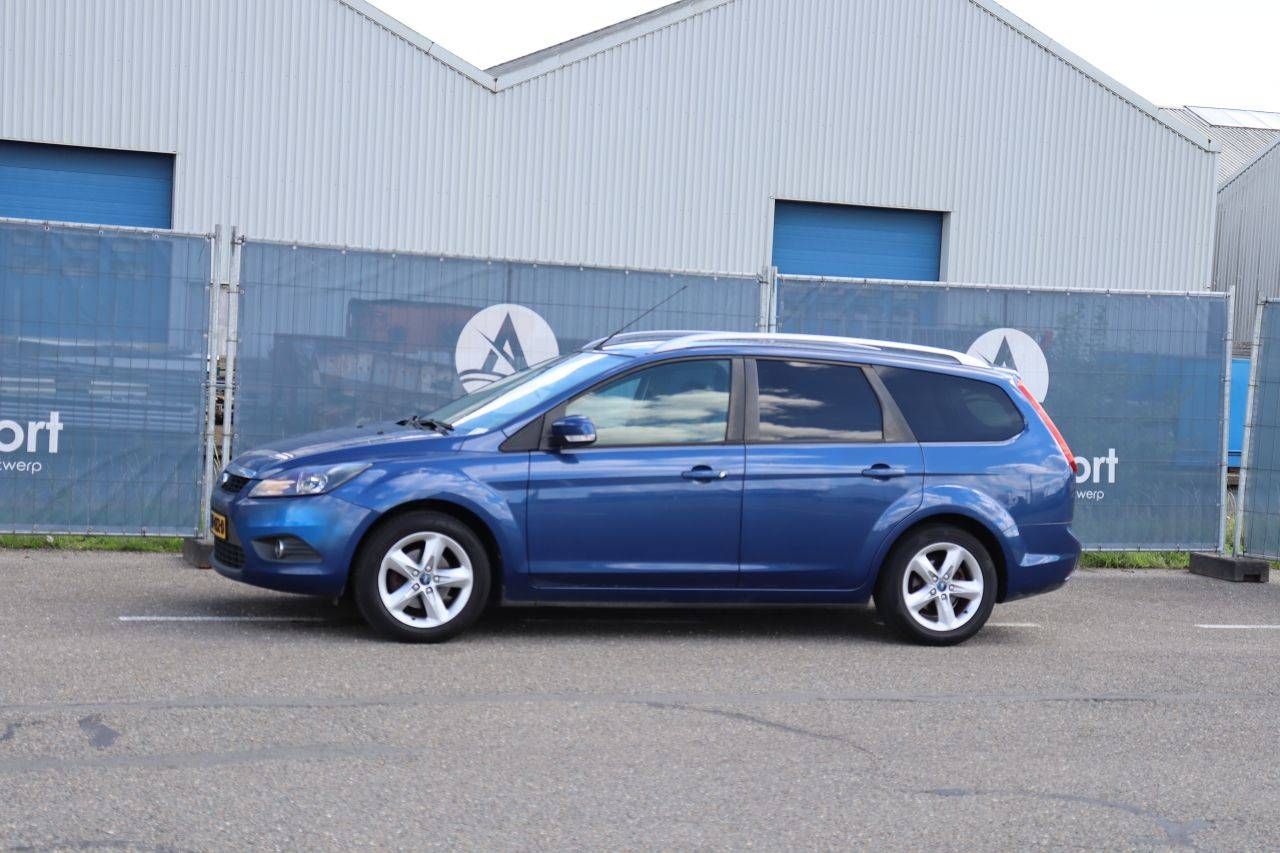 Ford Focus Petrol Station Wagon 125hp 2009