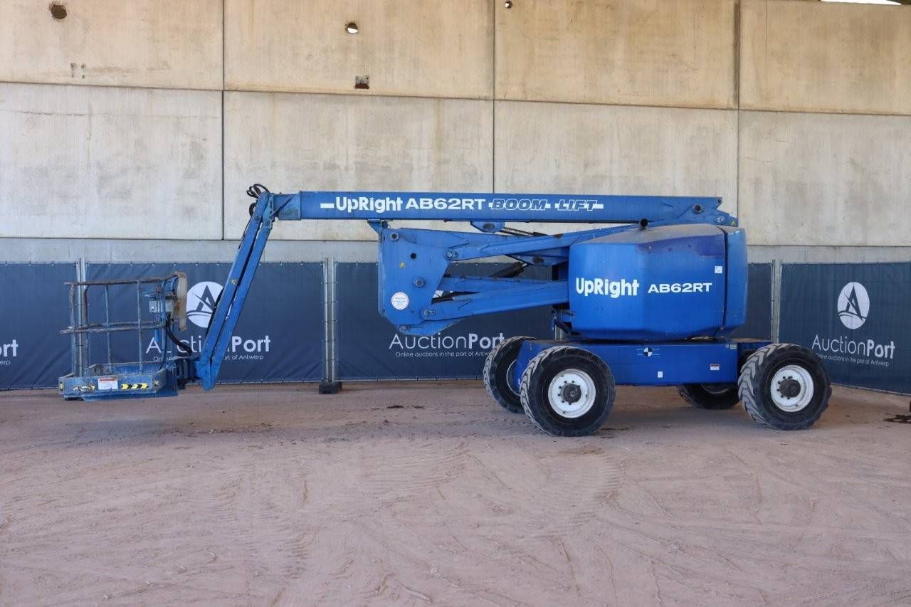 Articulating boom lift Upright AB62RT Diesel 18.9m 2000