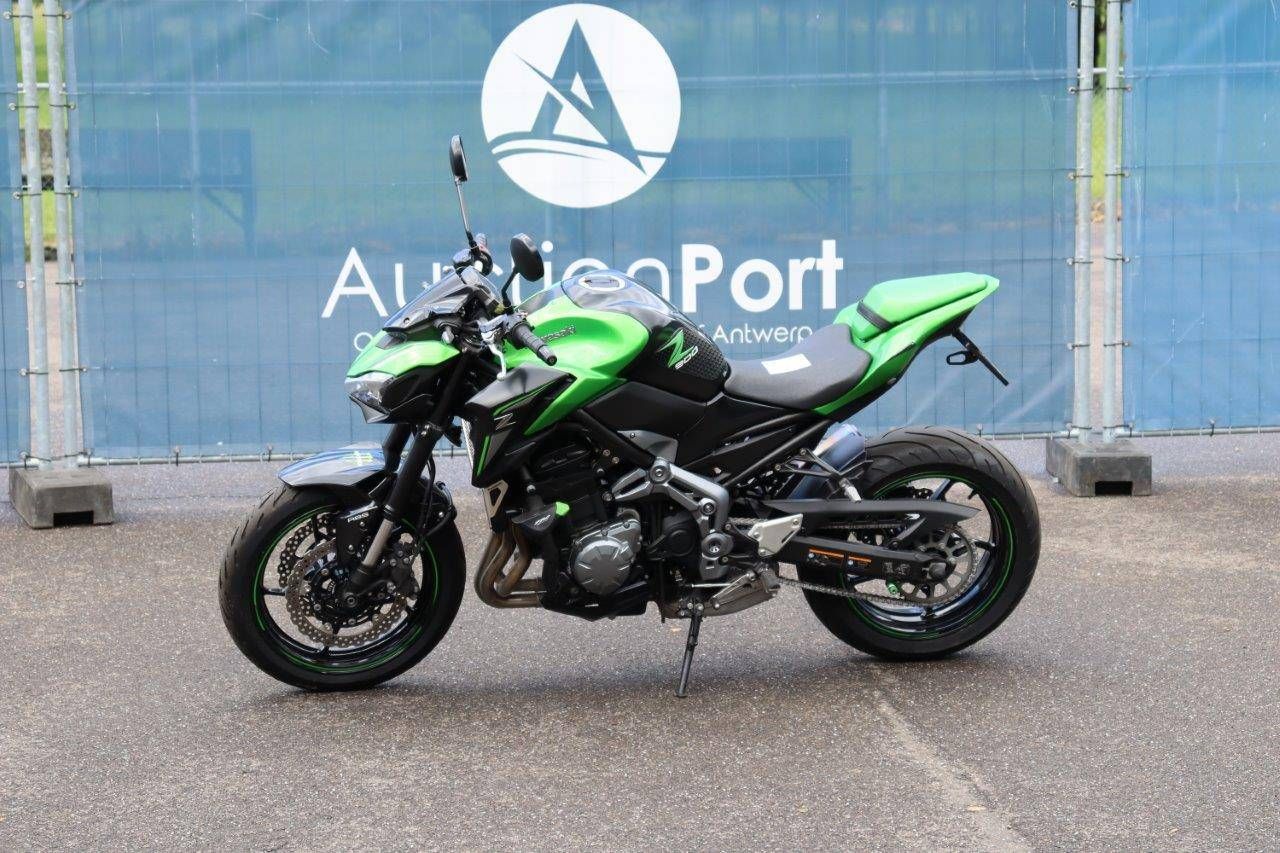 Engine Kawasaki Z900 Petrol (Margin)