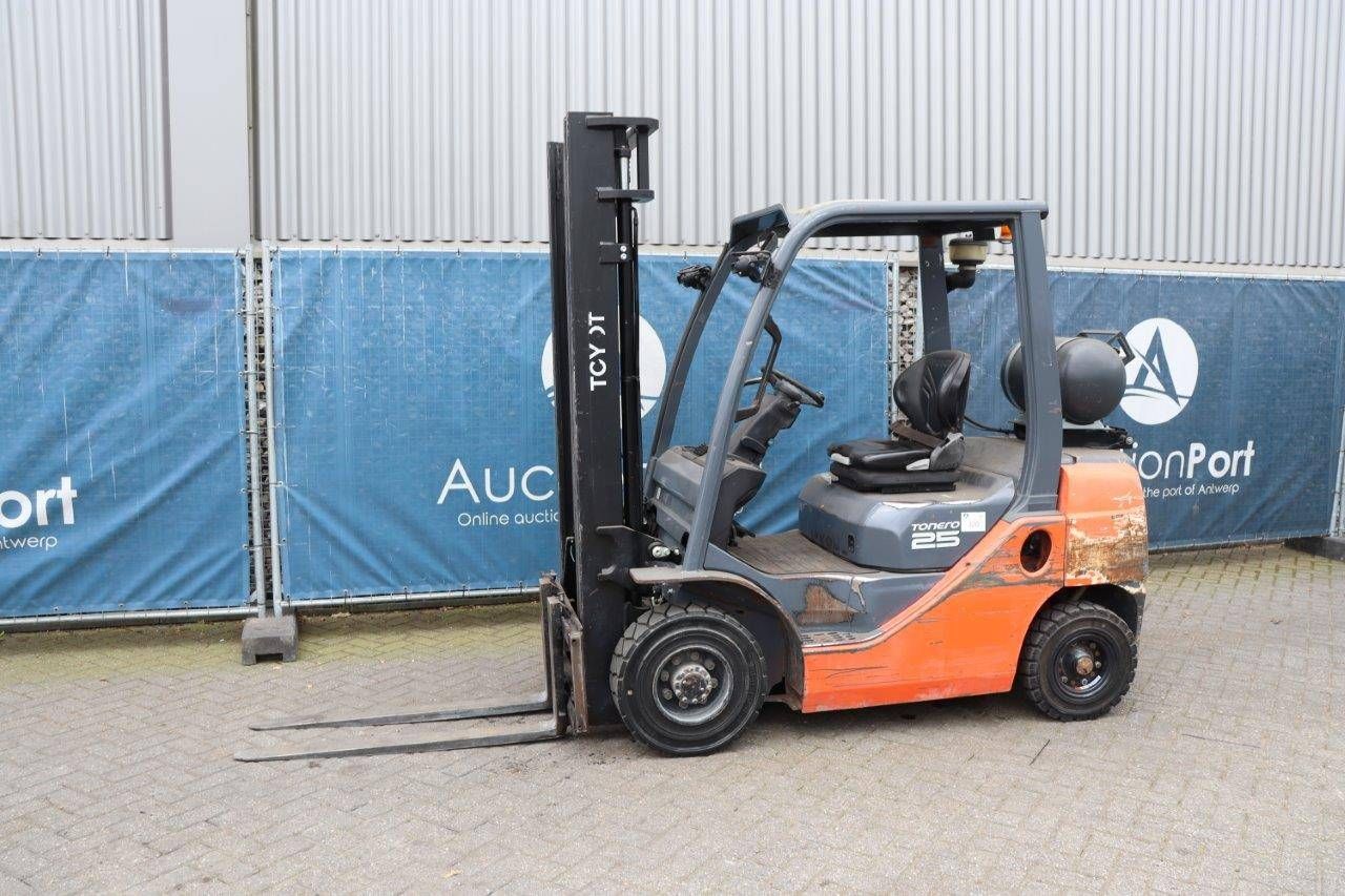 Forklift Toyota 02-8FGF25 LPG 2500kg 3.7m 2016