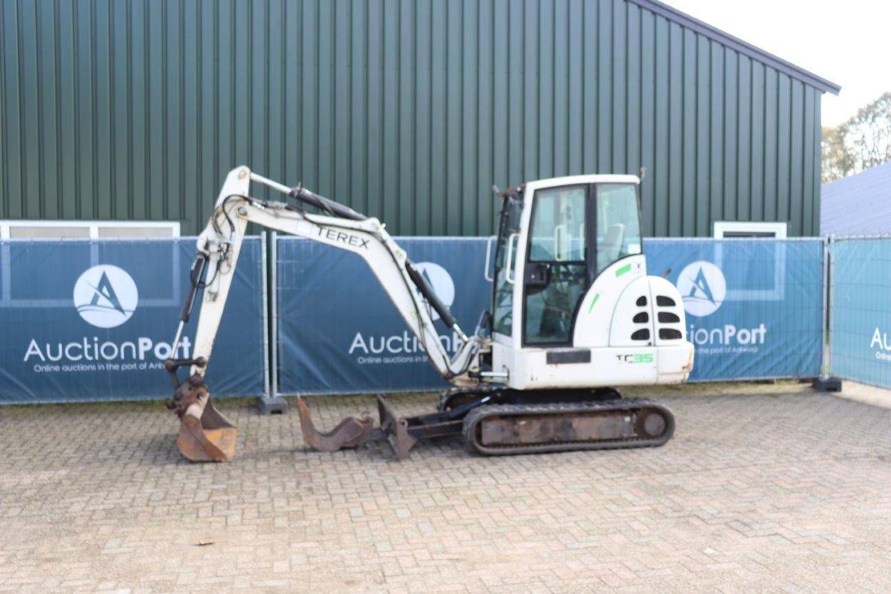Crawler excavator Terex TC35 Diesel 32hp 2008