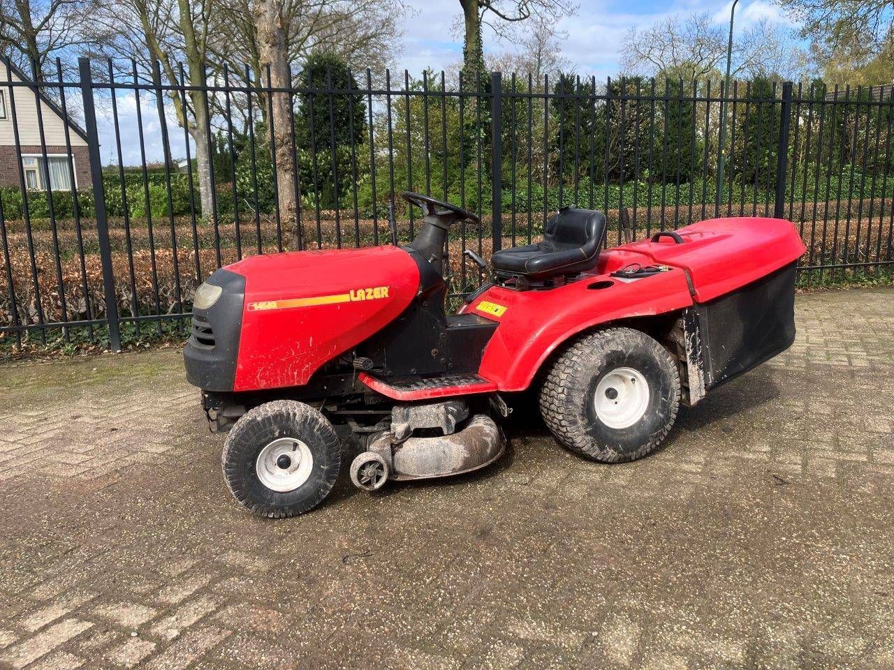 Riding mower Lazer 14592 Petrol 14.5hp 