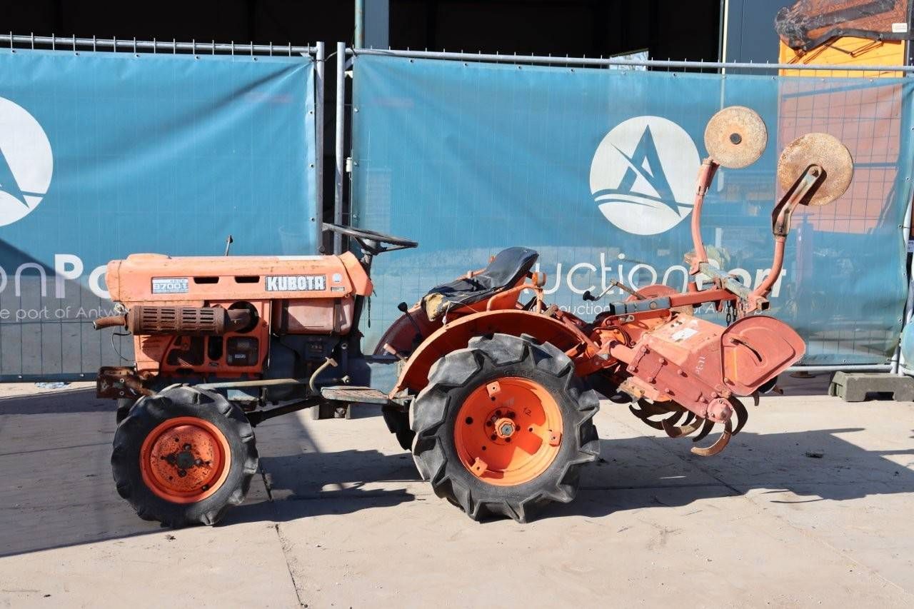 Mini tractor Kubota B7001 Diesel with cultivator