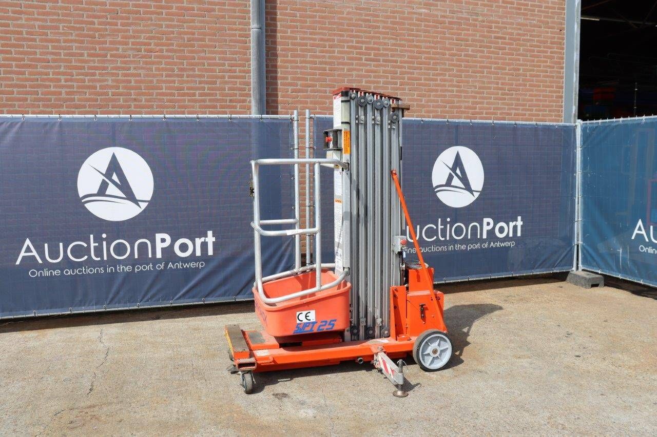Mast lift Skyjack SJPI 25 Electric 7m 120kg
