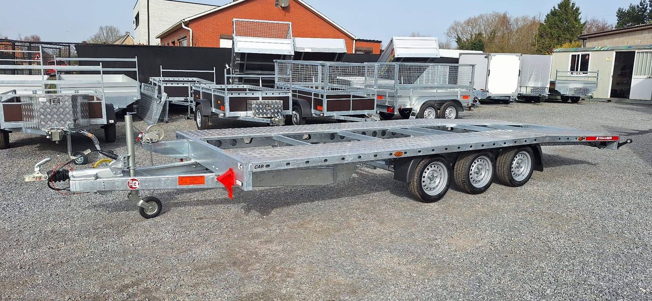Autotransporter aanhangwagen Temared Triple-axle car hauler trailer