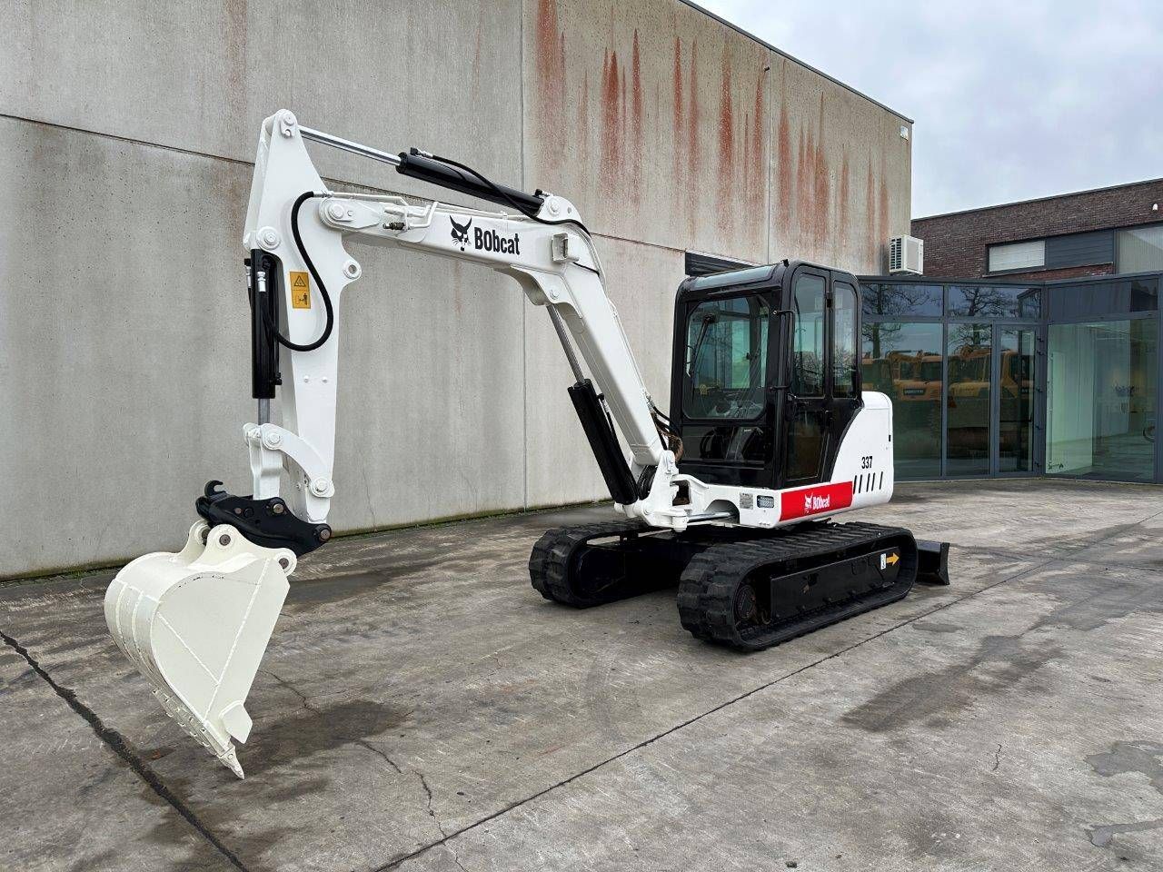 Crawler excavator Bobcat 337D Diesel 2008