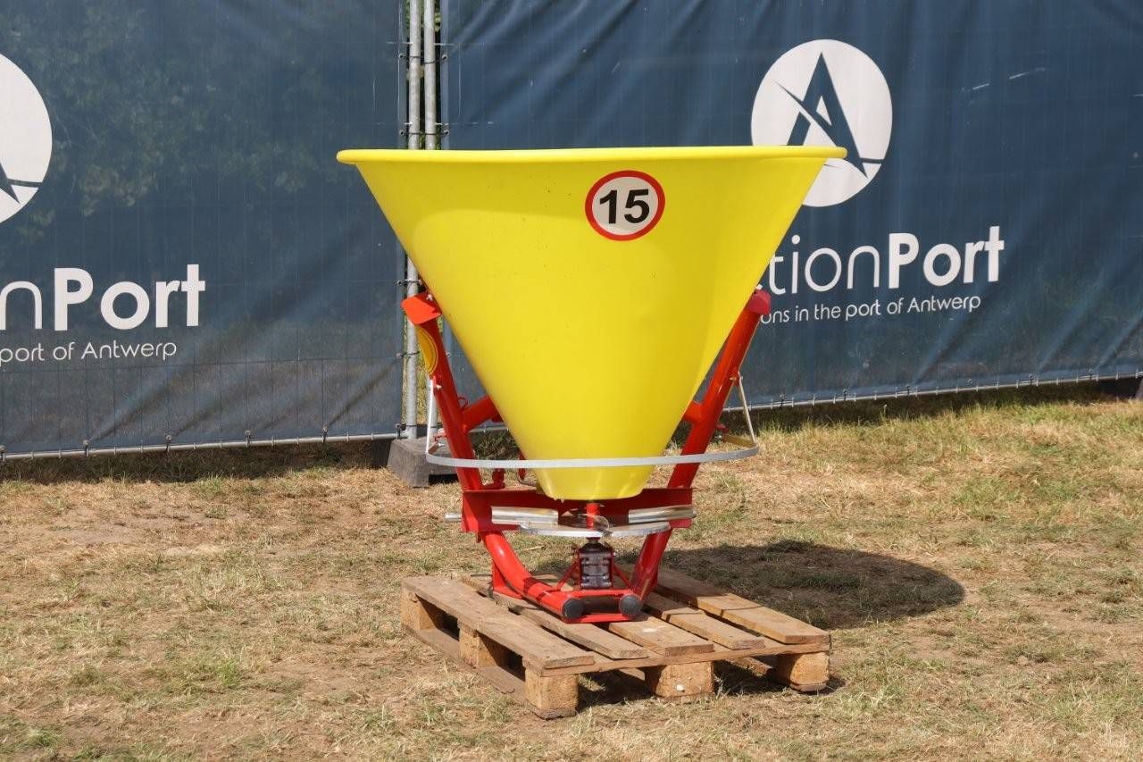 Fertilizer spreader JAR-MET JP500 2025