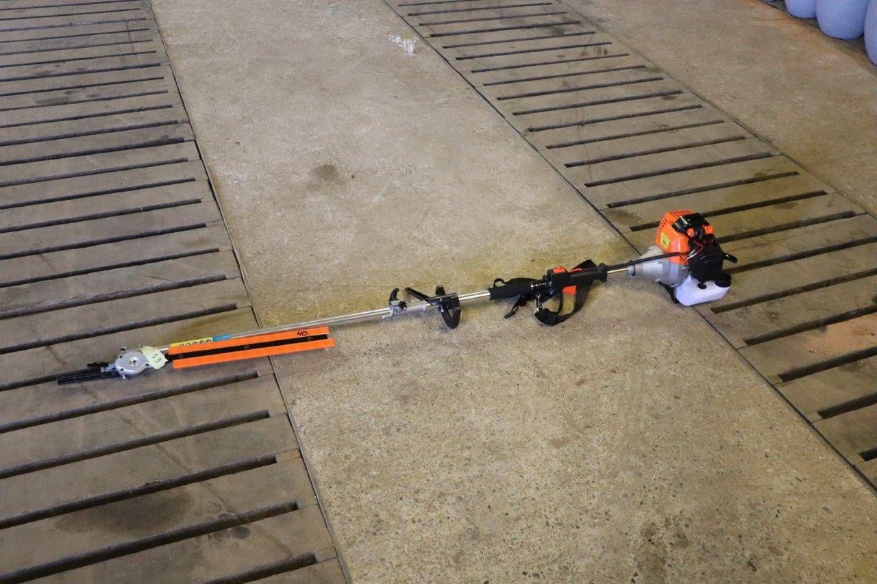 Hedge trimmer petrol