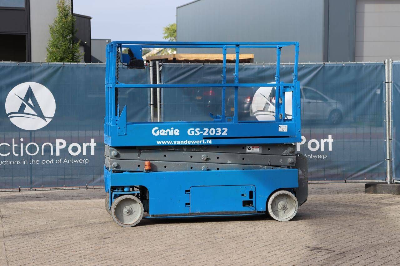 Genie GS-2032 Elektrische Scherenbühne 363 kg 8,0 m 2005
