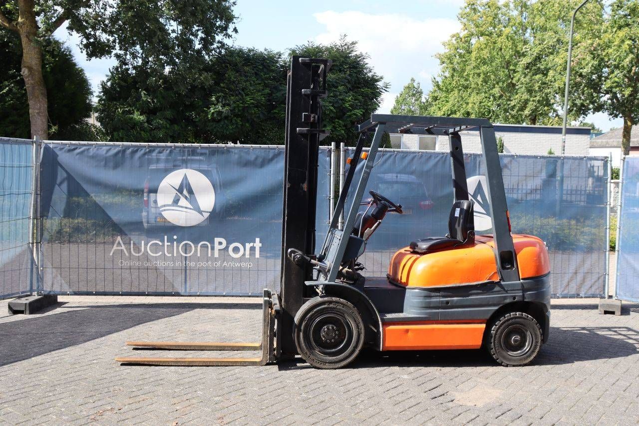 Carrello elevatore Toyota 6FDF25 Diesel 2500 kg 4,0 m